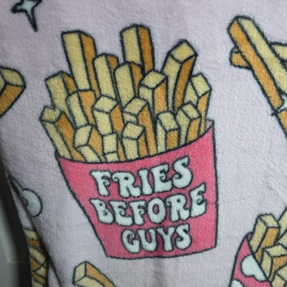 HUGE 90X90 Valentine Velvet‎ Plush Blanket Fries Befrore Guys NEW
